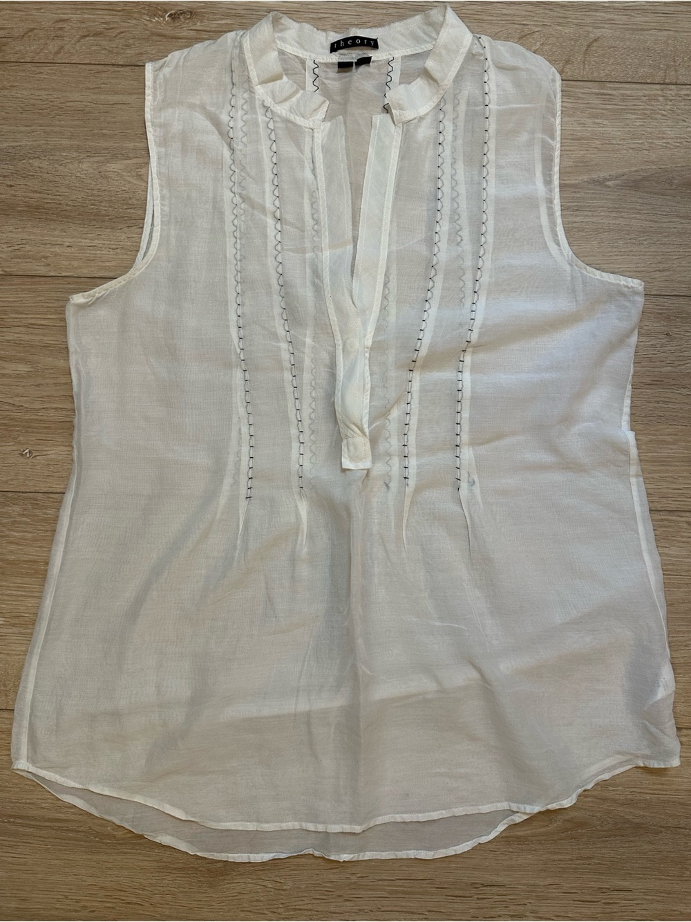 Theory White Sleeveless Pintuck Split-Neck Top Cotton and Silk Blend Sz M